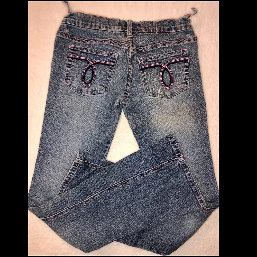 BOGO 50% OFF ALL BOTTOMS! Blue jeans with pink threading!👖 - Picture 3 of 6